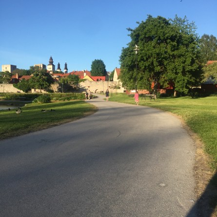 4B92777E-F18A-4D4D-8AD3-A091E74554FC